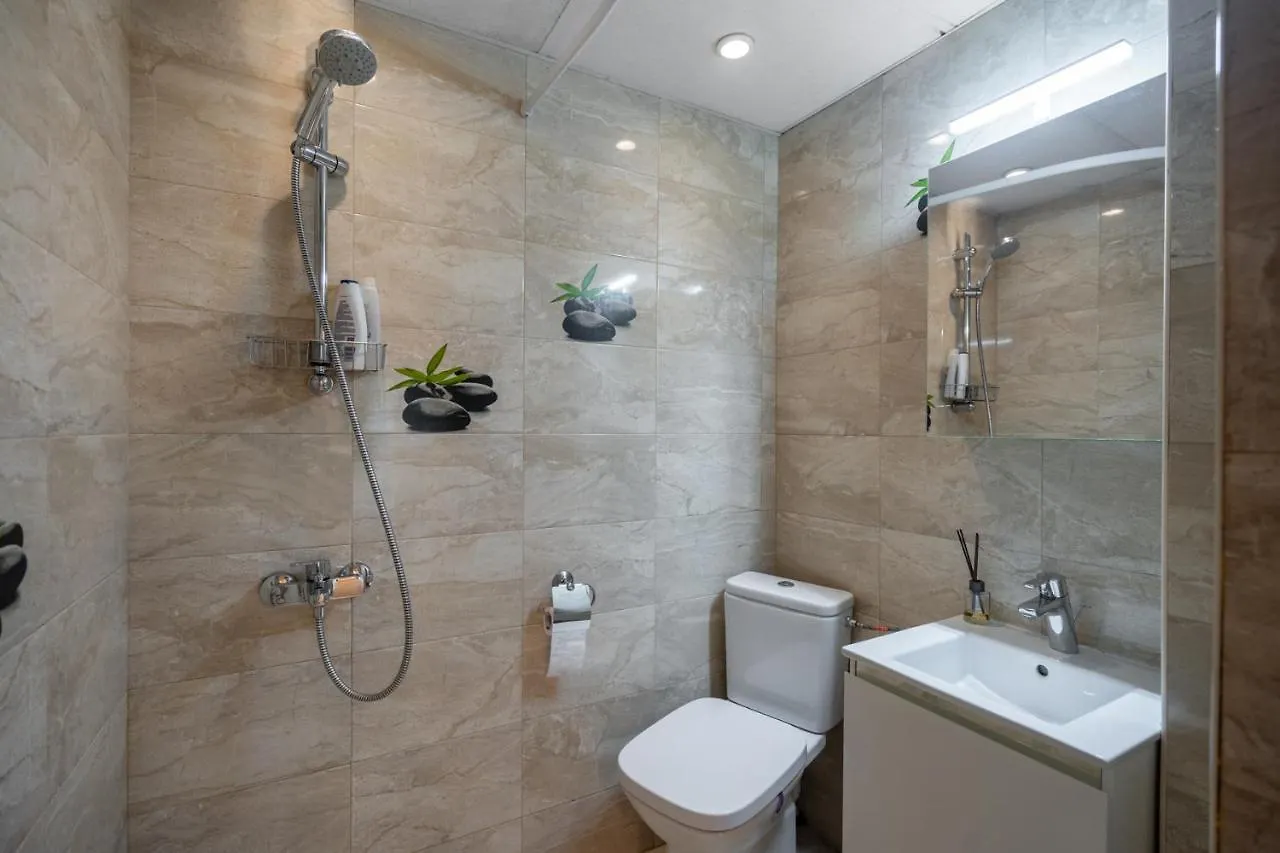 Sofia Day And Night Apartment Bulgaria